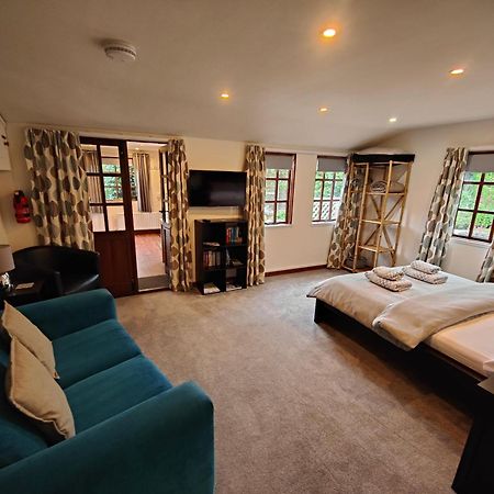 The Garden Lodge Llynclys Dış mekan fotoğraf